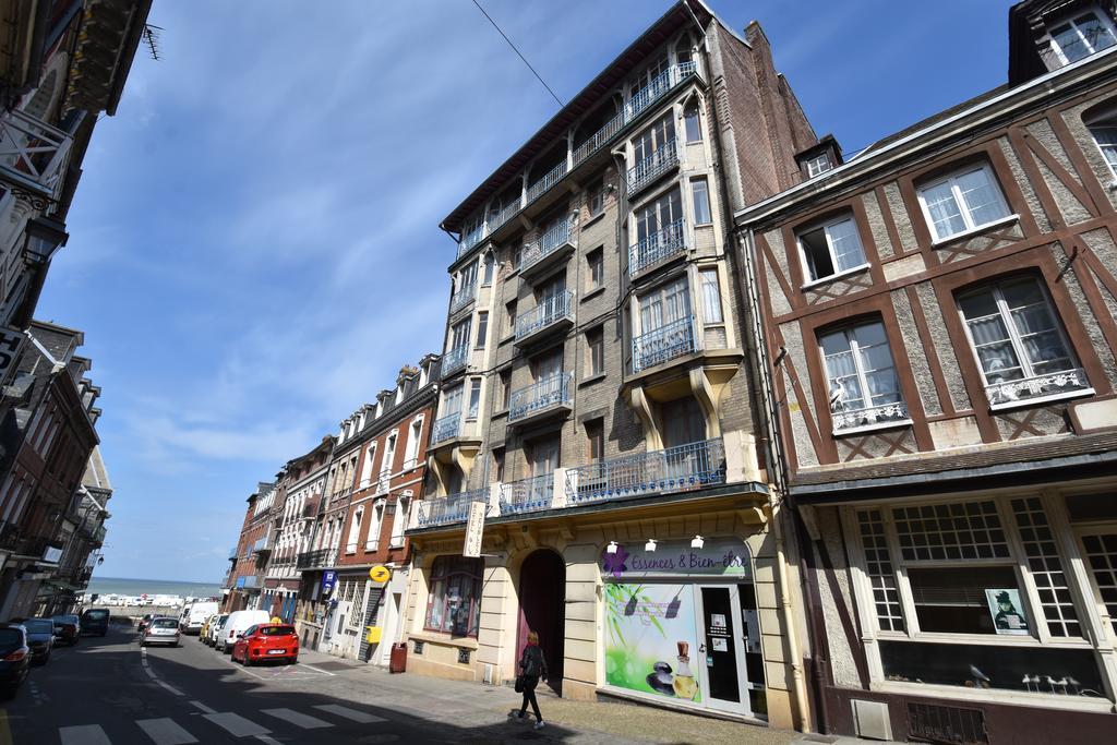 Ets Levillain - Hotel Les Caletes Le Tréport Екстериор снимка